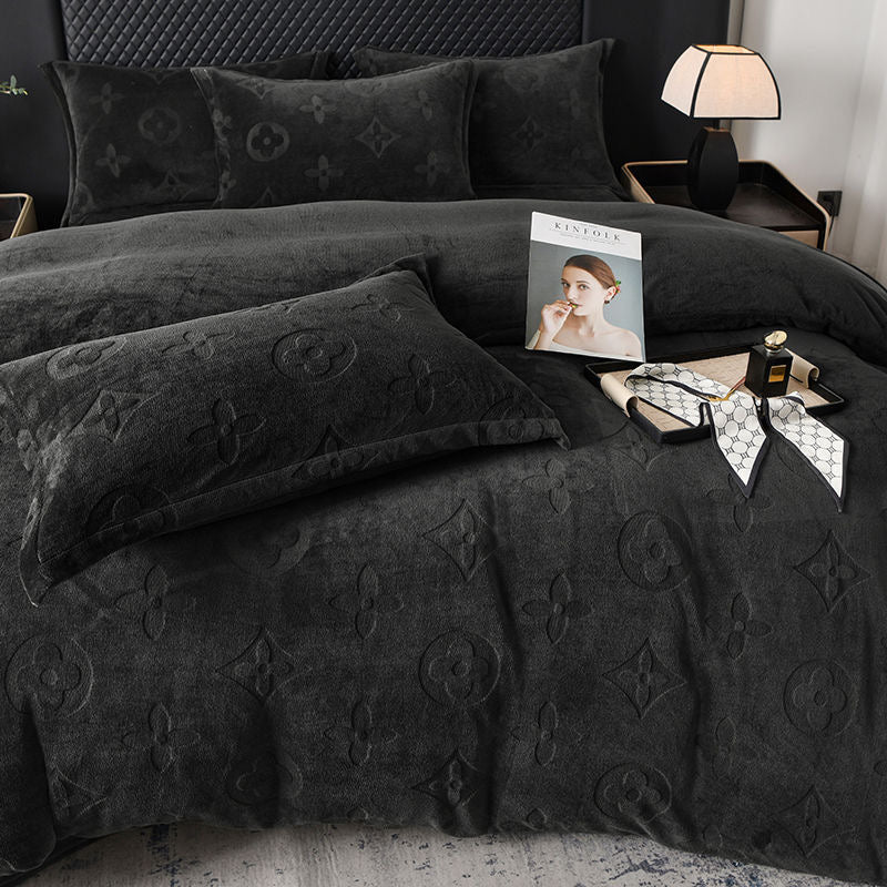 Luxury Fashion Ultra Soft Fleece Fluffy Plush Velvet Bedding Set