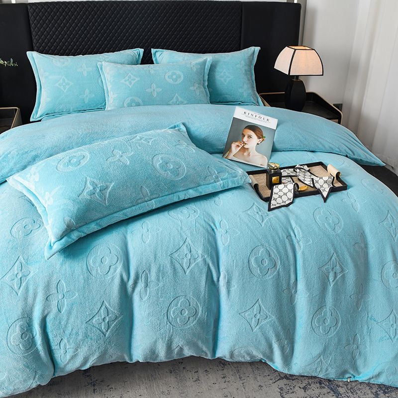 Luxury Fashion Ultra Soft Fleece Fluffy Plush Velvet Bedding Set