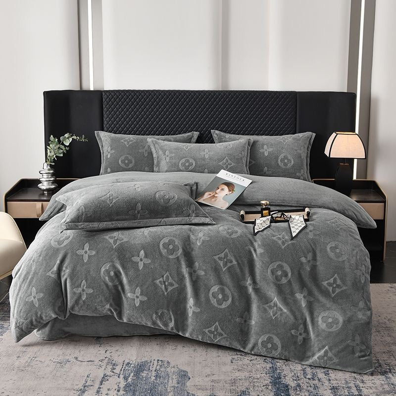 Luxury Fashion Ultra Soft Fleece Fluffy Plush Velvet Bedding Set