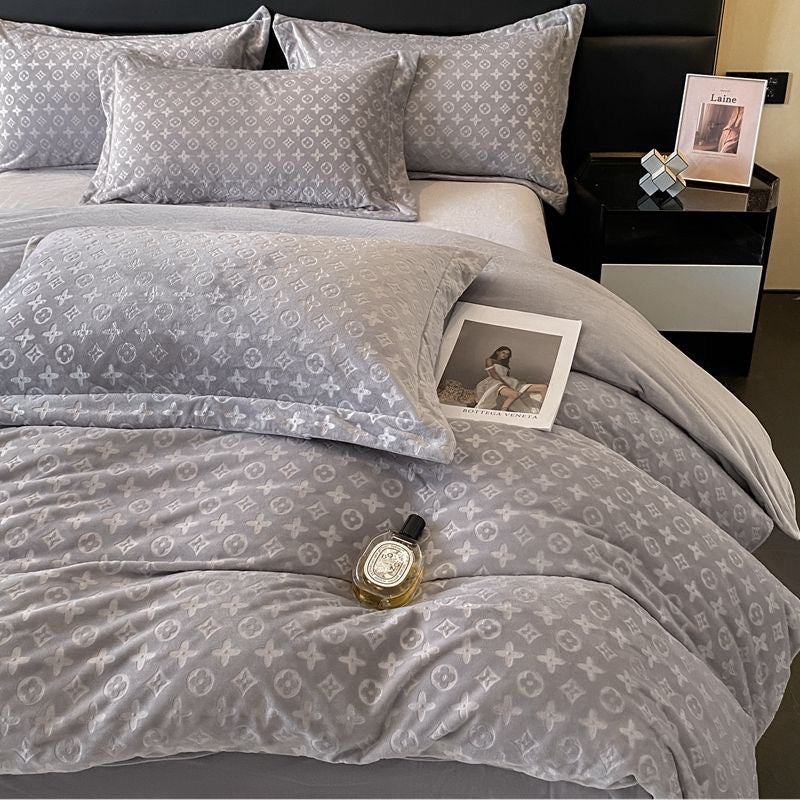 Modern Winter Thick Warm Velvet Flannel Plush Bedding Set