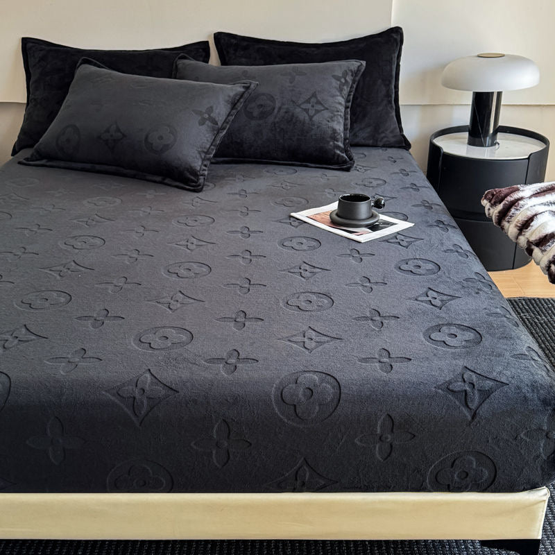 Luxury Fashion Fuzzy Fleece Velvet Fitted Bed Sheet Cover Set