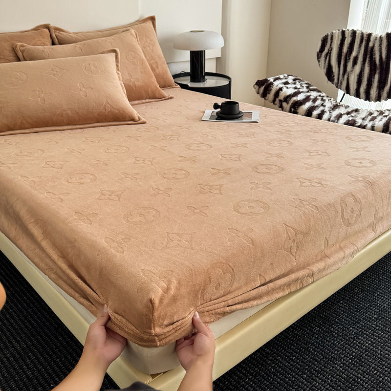 Luxury Fashion Fuzzy Fleece Velvet Fitted Bed Sheet Cover Set