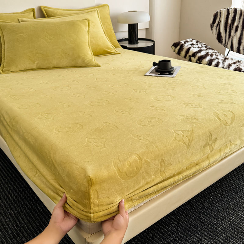 Luxury Fashion Fuzzy Fleece Velvet Fitted Bed Sheet Cover Set