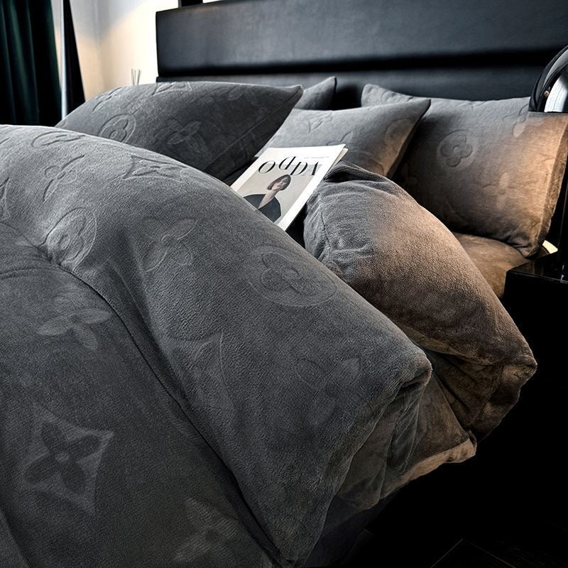 Fashion Thick Flannel Fleece Bedding Set Double-Sided Carved Plush Duvet Cover & Sheet Set