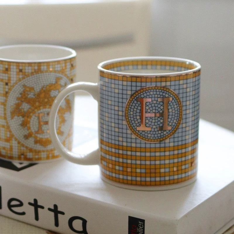 Luxury Fashion Premium Fine Porcelain with Elegant Gold-Plated Finish Coffee & Tea Mug