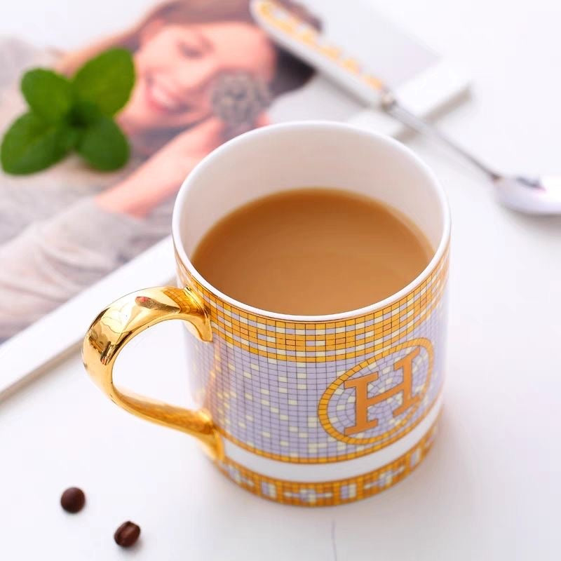 Luxury Fashion Premium Fine Porcelain with Elegant Gold-Plated Finish Coffee & Tea Mug